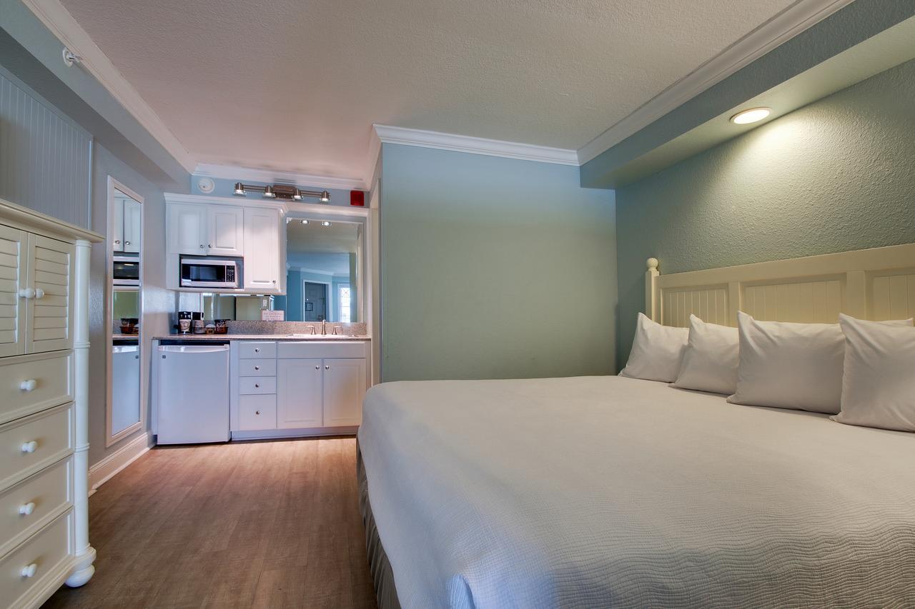 Islander Hotel & Resort Emerald Isle Exterior photo